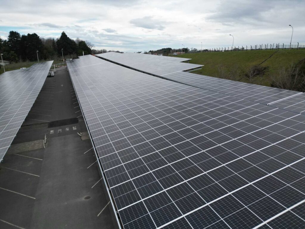 Ombrières photovoltaïques · Parking Iraty à Biarritz · 3,258 MWc  DRONE   DJI 0358