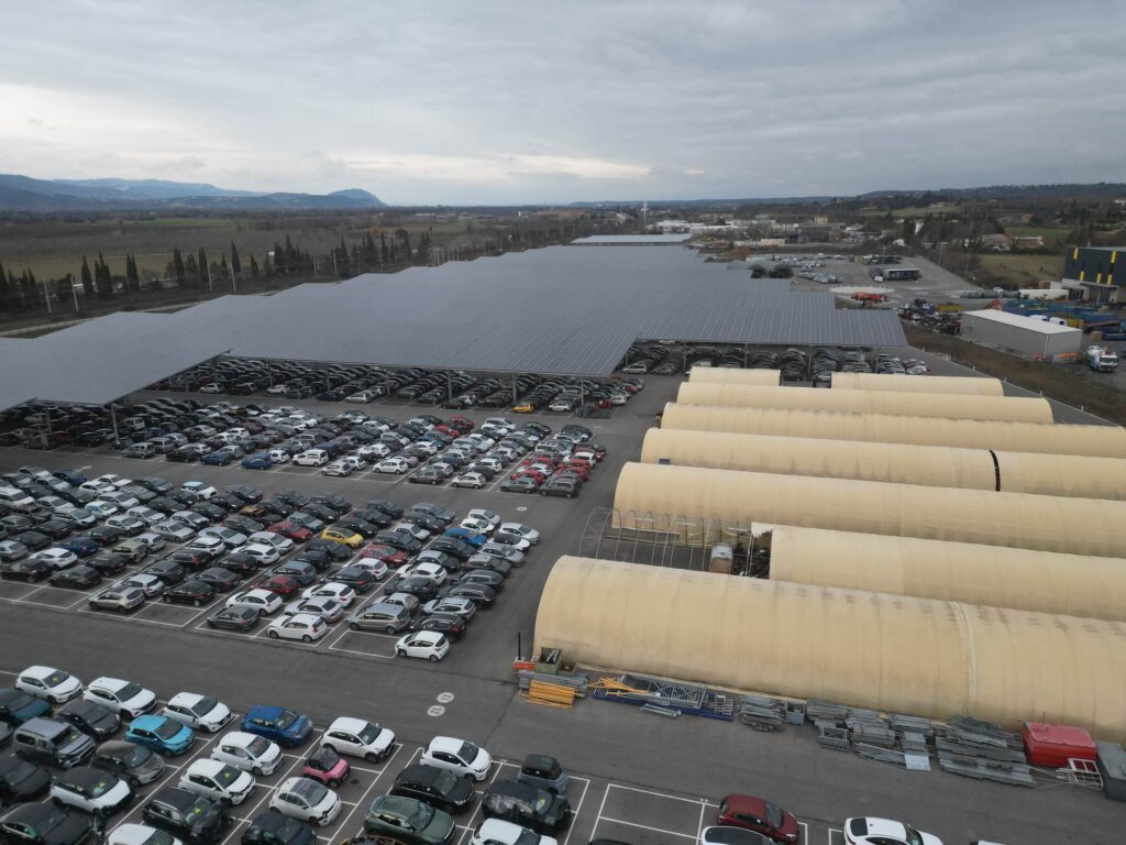 Ombrières photovoltaïques · GPA Livron-sur-Drôme · 7,928 MWc  DRONE   DJI 0454