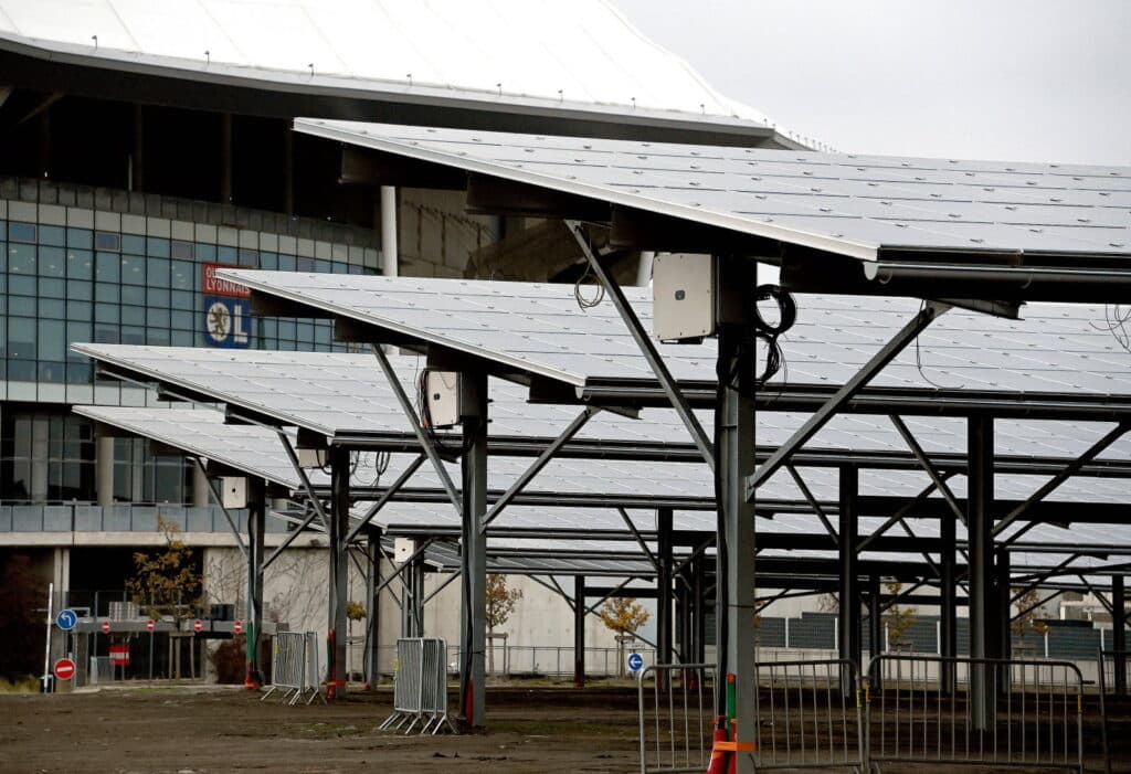 Ombrière photovoltaïque de parking